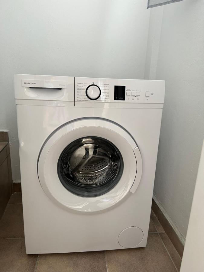 Melintas Cozy Apartments 2 Plomari エクステリア 写真